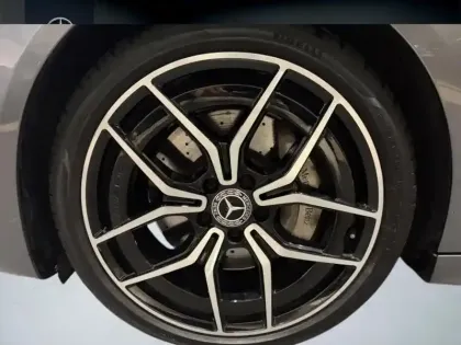 Photo 8 Mercedes Classe C 220 d AMG Line