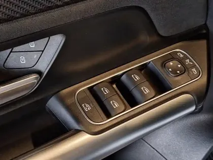 Photo 25 Mercedes GLA Gén. II (H247) Ph2 AMG Line 5