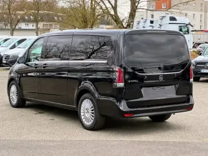 Photo 44 Mercedes CLA sse V 300d Extra-Long Avant