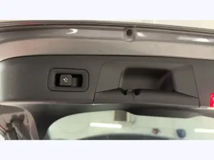 Photo 17 Mercedes GLA 220 d 4MATIC AMG Line