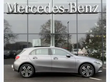 Photo 5 Mercedes Classe A 250 e Progressive Line