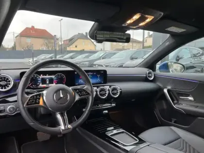 Photo 10 Mercedes Classe A 180 Progressive Line