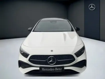 Photo 7 Mercedes Classe A 200 d Star Edition