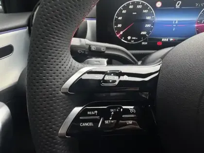 Photo 13 Mercedes Classe A 200 d Star Edition