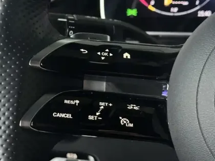 Photo 20 Mercedes Classe C  220 d Berline AMG Lin