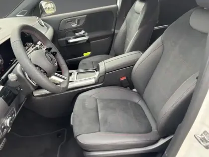 Photo 10 Mercedes EQA 250+