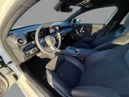 Photo 21 Mercedes Classe A Gén. IV (W177) Ph2 AMG Line 5