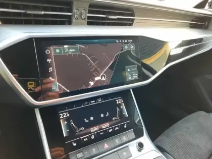 Photo 15 Audi A6 Gén. V Ph1 Compétition 5