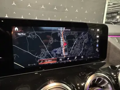 Photo 19 Mercedes GLA 250 e AMG Line