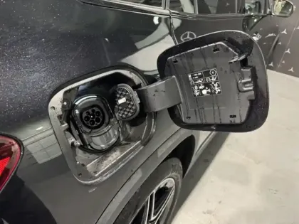 Photo 13 Mercedes GLA 250 e AMG Line