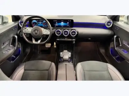 Photo 10 Mercedes Classe A 200 AMG Line