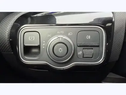 Photo 18 Mercedes Classe A 200 AMG Line