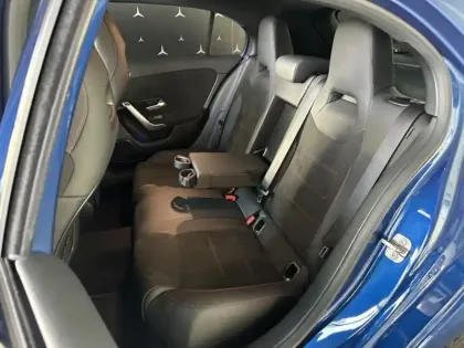 Photo 12 Mercedes Classe A 250 e Hybrid EQ AMG Line