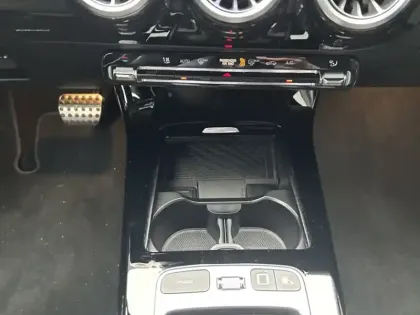 Photo 23 Mercedes CLA Gén. II (C118) Ph2 AMG Line 4