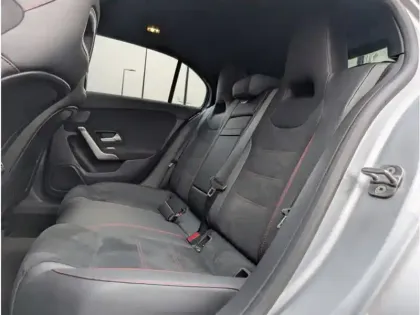 Photo 18 Mercedes Classe A 200 d 