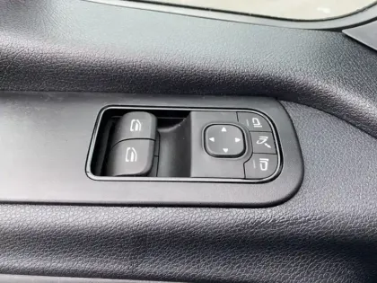 Photo 28 Mercedes Sprinter 317 CDI Fg 170CV Boite Auto