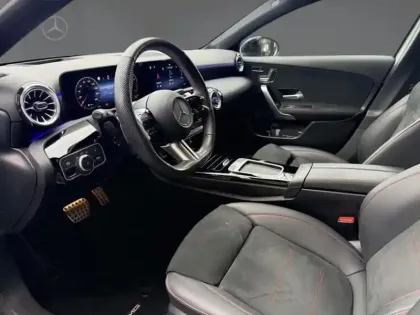 Photo 18 Mercedes Classe A Gén. IV (W177) Ph1 AMG Line 5