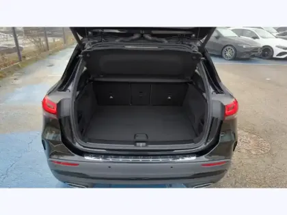 Photo 8 Mercedes GLA 200 d AMG Line