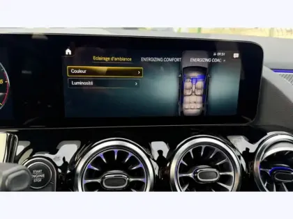 Photo 21 Mercedes GLA 200 d AMG Line