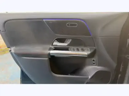 Photo 15 Mercedes GLA 200 d AMG Line