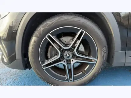 Photo 35 Mercedes GLA 200 d AMG Line