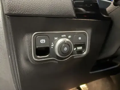 Photo 14 Mercedes GLA 250 e Hybrid EQ AMG Line