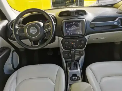 Photo 8 Jeep Renegade Gén. I Ph2 Limited 5