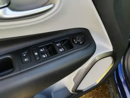 Photo 17 Jeep Renegade Gén. I Ph2 Limited 5