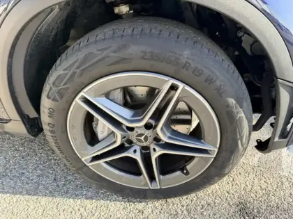 Photo 14 Mercedes Classe GLC GLC 300e 4MATIC SUV AMG Line