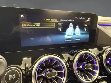 Photo 8 Mercedes EQA 350 4MATIC AMG Line