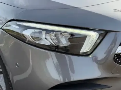 Photo 11 Mercedes Classe A 180 AMG Line