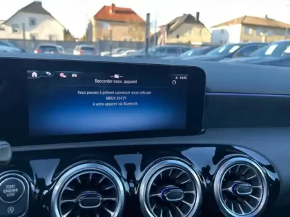 Photo 21 Mercedes Classe A A 200 d AMG Line