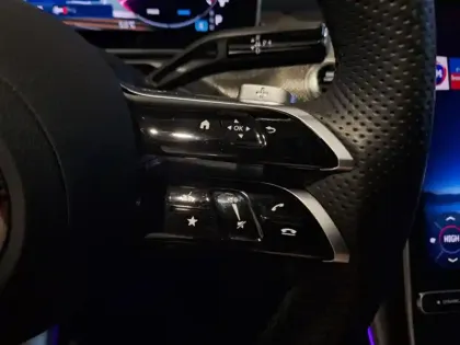 Photo 11 Mercedes Classe C  200 d Berline AMG Lin