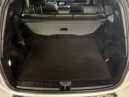 Photo 37 Mercedes GLB 200 d AMG Line