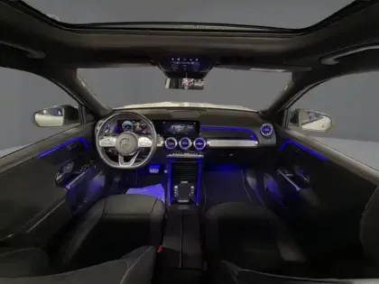 Photo 38 Mercedes GLB 200 d AMG Line