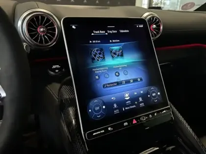 Photo 15 Mercedes AMG GT Mercedes- 63 4MATIC+