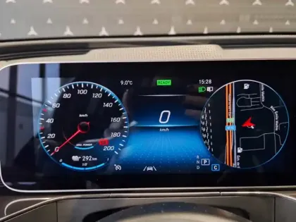 Photo 9 Mercedes EQC Gén. I (N293) Ph1 AMG Line 5