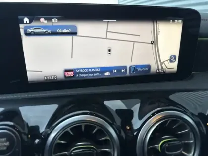 Photo 16 Mercedes CLA  250 e Hybrid EQ Coupé AMG 