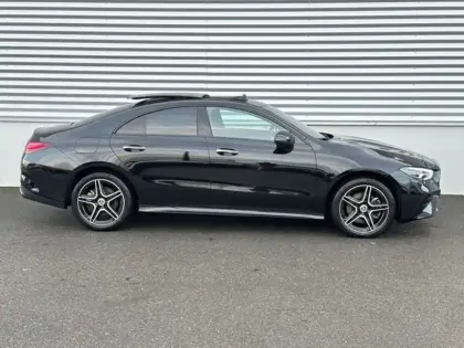 Photo 10 Mercedes CLA  250 e Hybrid EQ Coupé AMG 