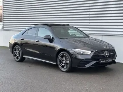 Photo 11 Mercedes CLA  250 e Hybrid EQ Coupé AMG 