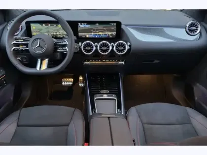 Photo 10 Mercedes Classe B 250 e Hybrid EQ AMG Line