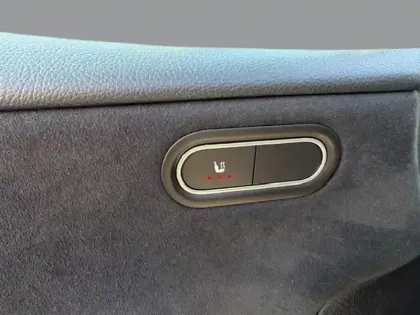 Photo 11 Mercedes Classe A A 220 d AMG Line