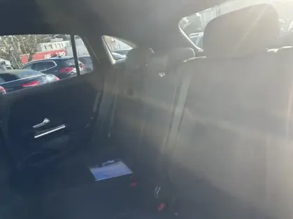 Photo 8 Mercedes GLA 250 e AMG Line