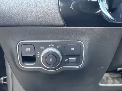 Photo 12 Mercedes GLA 250 e AMG Line