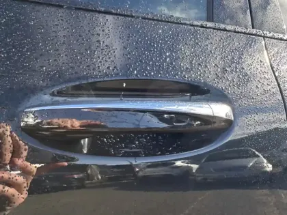 Photo 9 Mercedes GLA 250 e AMG Line