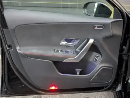 Photo 24 Mercedes Classe A Gén. IV (W177) Ph2 AMG Line 5