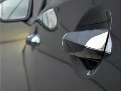 Photo 16 Mercedes Classe A 250 e Hybrid EQ 