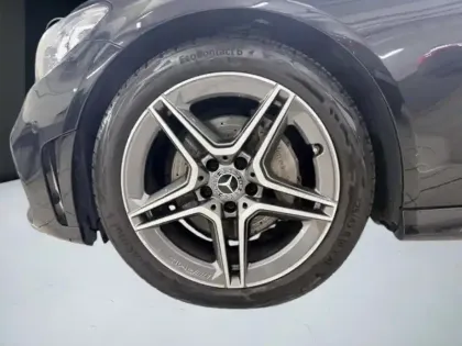 Photo 8 Mercedes Classe C Gén. II (C205) Ph2 AMG Line 2