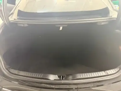 Photo 9 Mercedes Classe C Gén. II (C205) Ph2 AMG Line 2