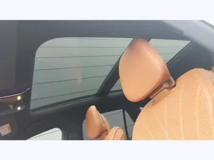 Photo 11 Mercedes GLC  300 e  Hybrid EQ 4MATIC 